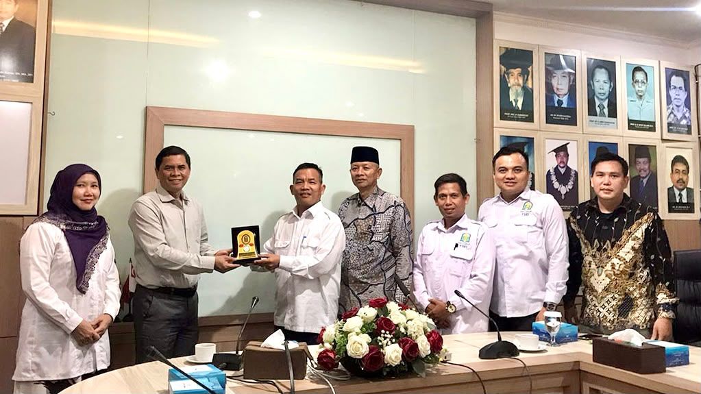 Dosen Prodi Hukum Tata Negara IAIN Curup Lakukan Kunjungan Akademik ke Fakultas Syariah dan Hukum UIN Syarif Hidayatullah Jakarta