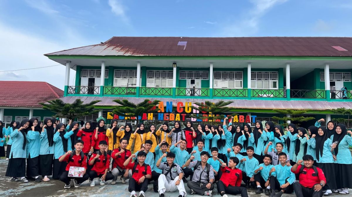 Sosialisasi dan Silaturahmi Akademik HMPS Hukum Tata Negara di MAN Rejang Lebong