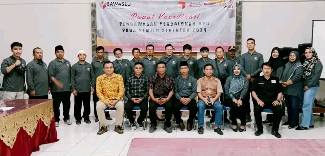 Ketua Prodi HTN IAIN Curup Menjadi Narasumber Sosialisasi Pengawasan Pemilu 2024 di Rejang Lebong