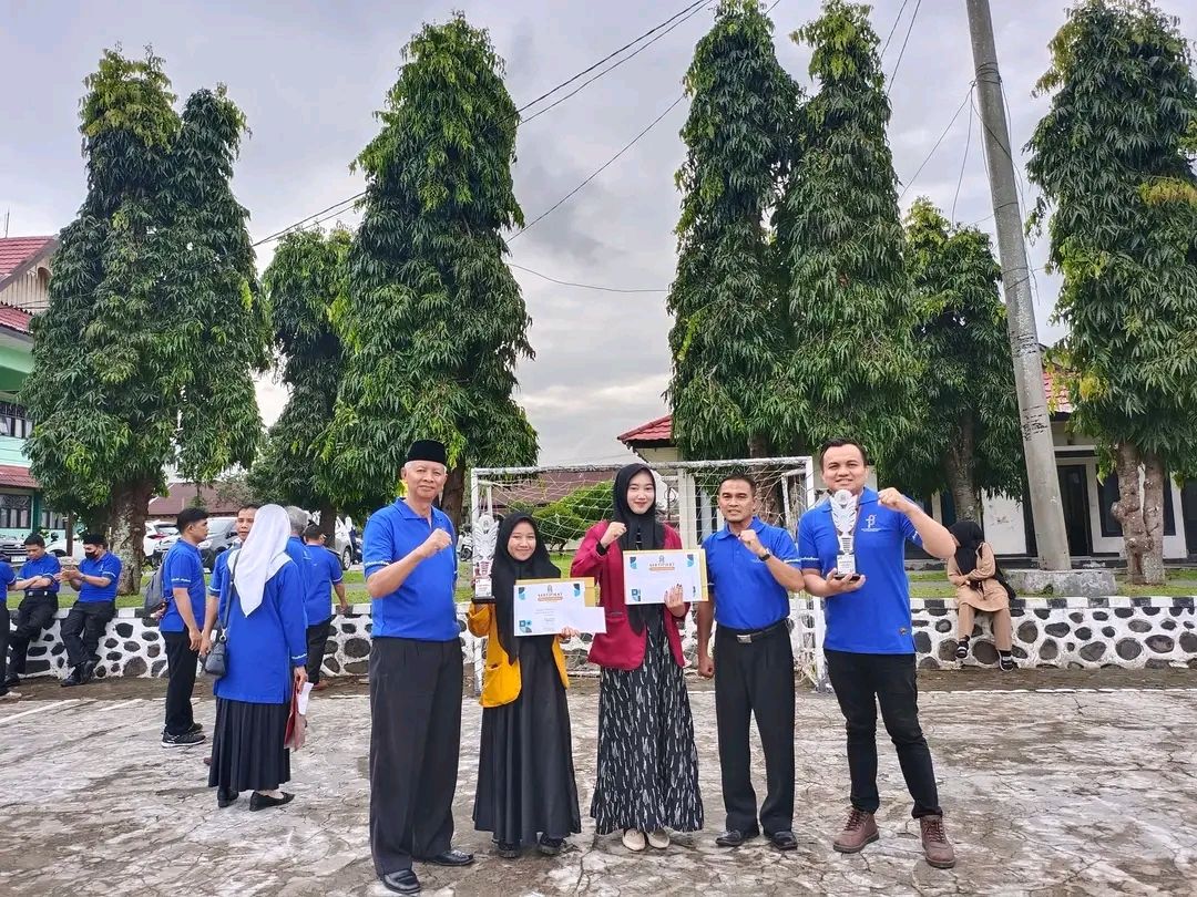 Dua Mahasiswi HTN IAIN Curup Raih Penghargaan Mahasiswa Berprestasi Tahun 2023