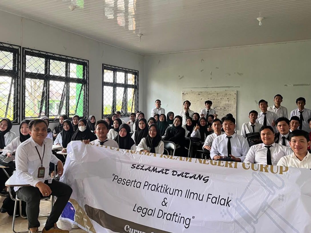 Prodi HTN FSEI IAIN Curup Gelar Praktikum Legal Drafting untuk Perkuat Kompetensi Mahasiswa