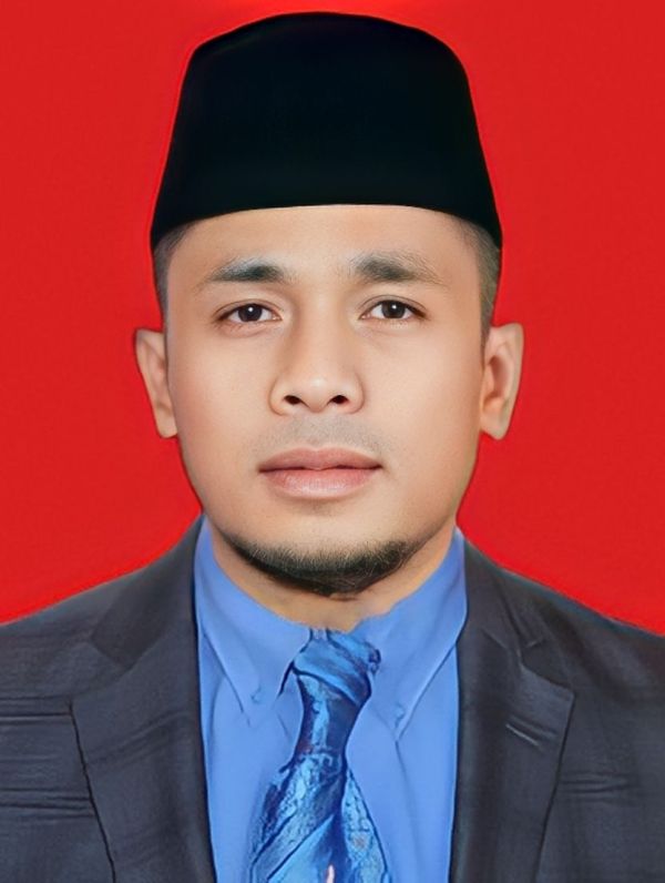  Dr. Hendrianto,MA
