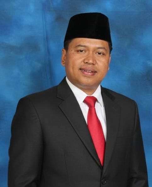 Dr. Mabrur Syah. S.Pd.I., S.IPI., M.H.I